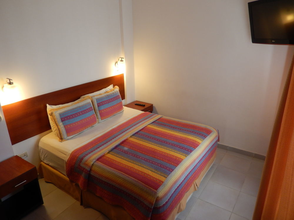 Premium Suites Business Aparthotel Equipetrol Санта-Крус-де-ла-Сьерра Экстерьер фото